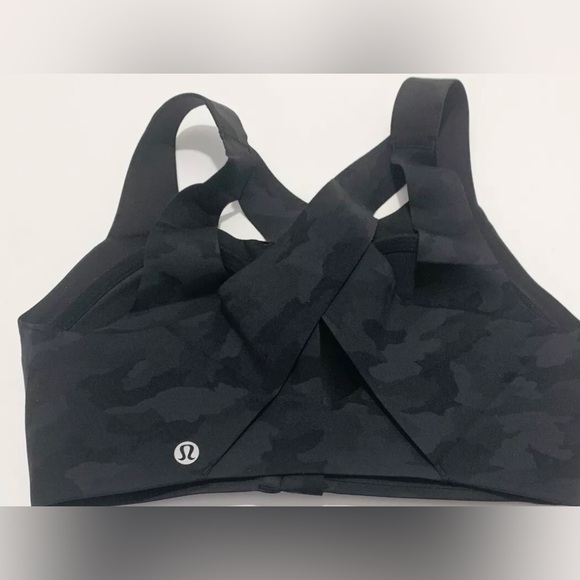 Lululemon Enlite Zip Font Sports Bra Weave Back Colour Camo Size 32E (DD) - Picture 4 of 4